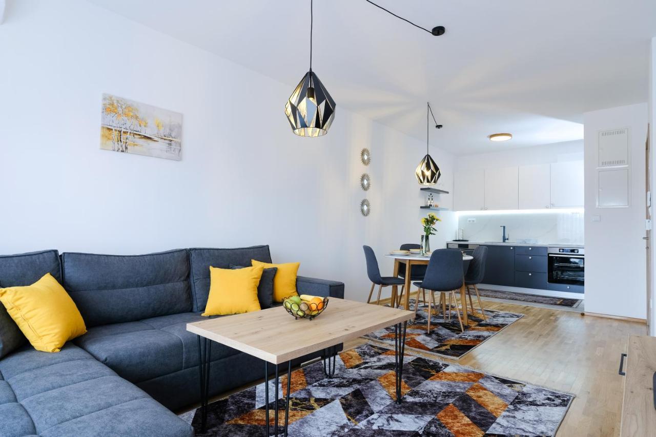 Sara Apartments Visoko Eksteriør billede