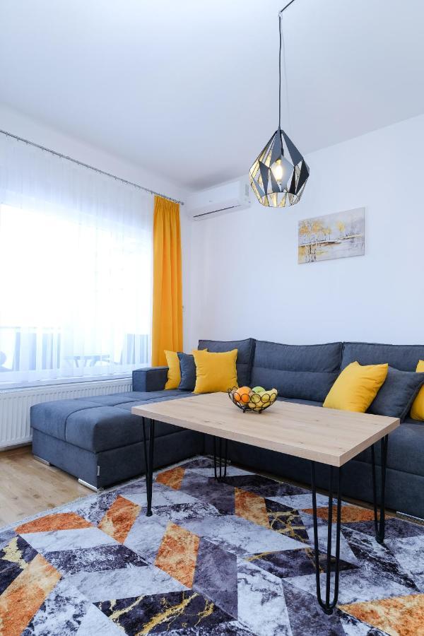 Sara Apartments Visoko Eksteriør billede