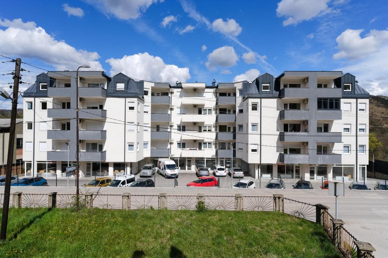 Sara Apartments Visoko Eksteriør billede